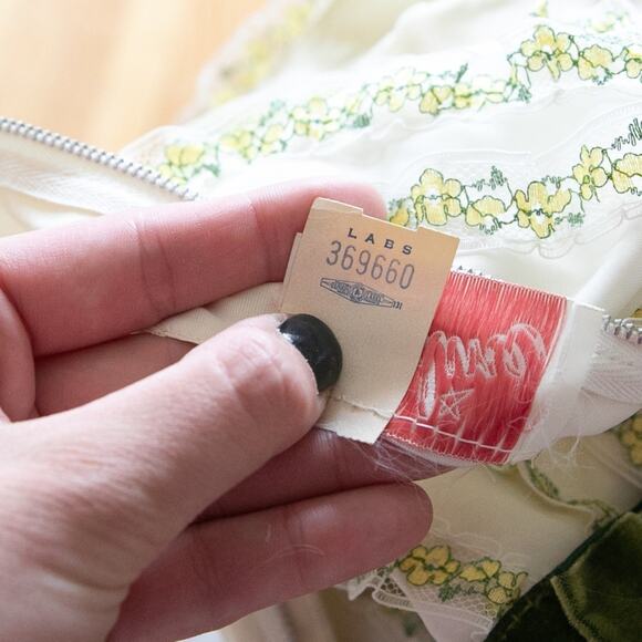 Vintage 1960s Nadine Floral Yellow Empire Waist Chiffon Dress - Picture 11 of 12